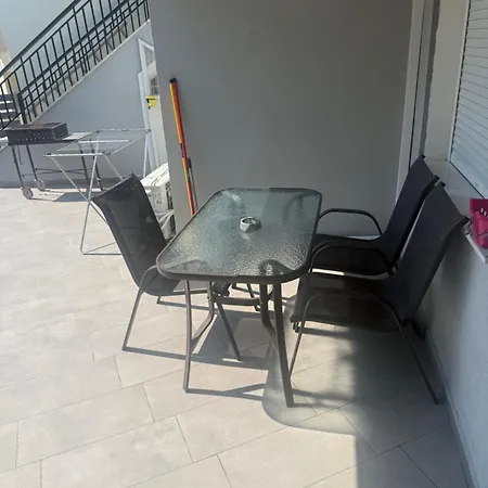 Theofilos Apartment's *